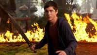 FOTO: percy-jackson-sea-of-monsters-logan-lerman