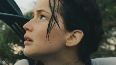 Katniss Everdeen, naděje utlačovaného lidu, v aréně smrti. Zdroj: Distributor