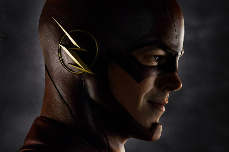 Grant Gustin se po nehodě stává nejrychlejším mužem na světě. Zdroj: CW