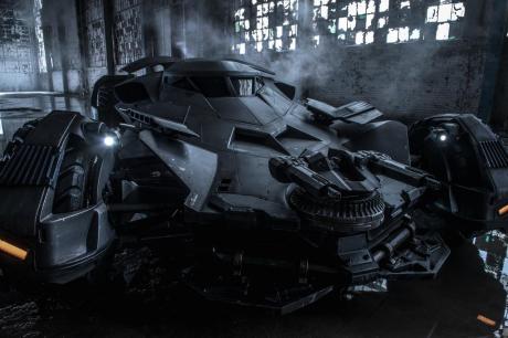official-batmobile-photo-from-batman-v-superman