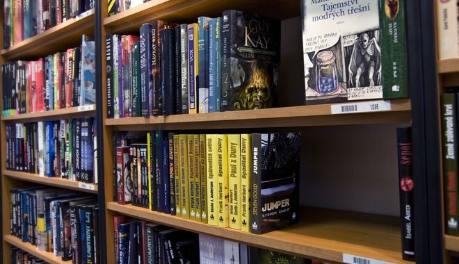 FOTO: Sci-fi knihovna