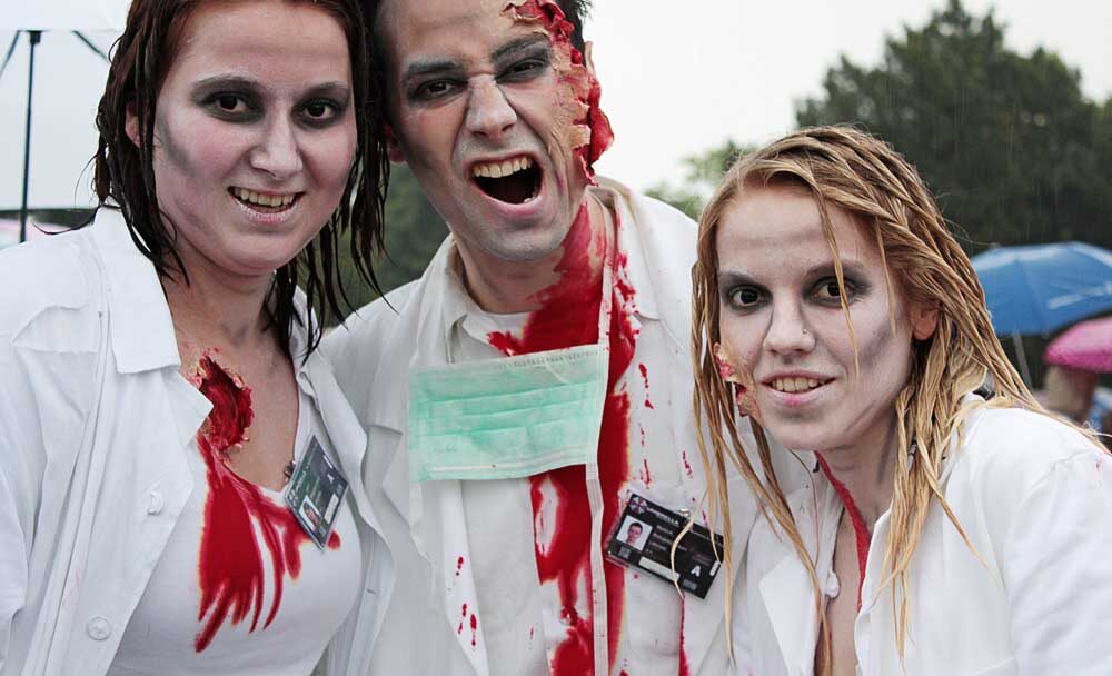 FOTO: Zombie Walk Prague 2013