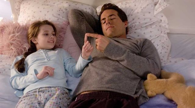 FOTO: Abigail Breslin a Ryan Reynolds ve filmu Určitě, možná