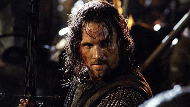 FOTO: Pan prstenu: Dve veze