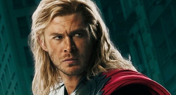 Chris Hemsworth jako Thor