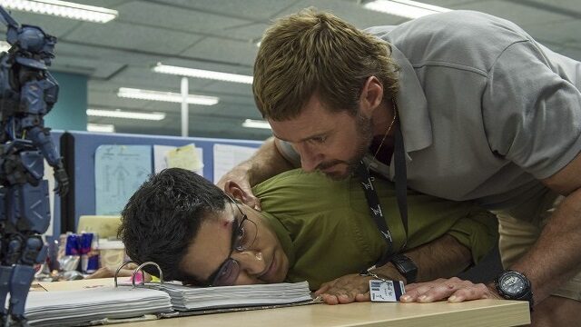 FOTO: Dev Patel Hugh Jackman Chappie