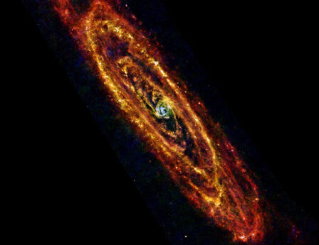 FOTO: Galaxie Andromeda 2