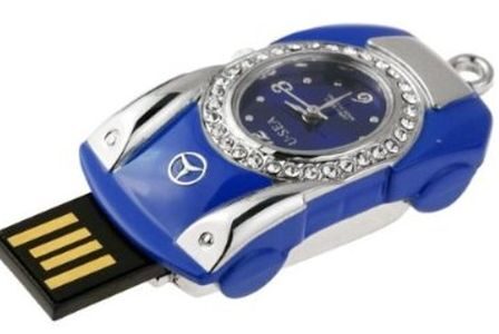 FOTO: Flash disk Mercedes Benz 480x300